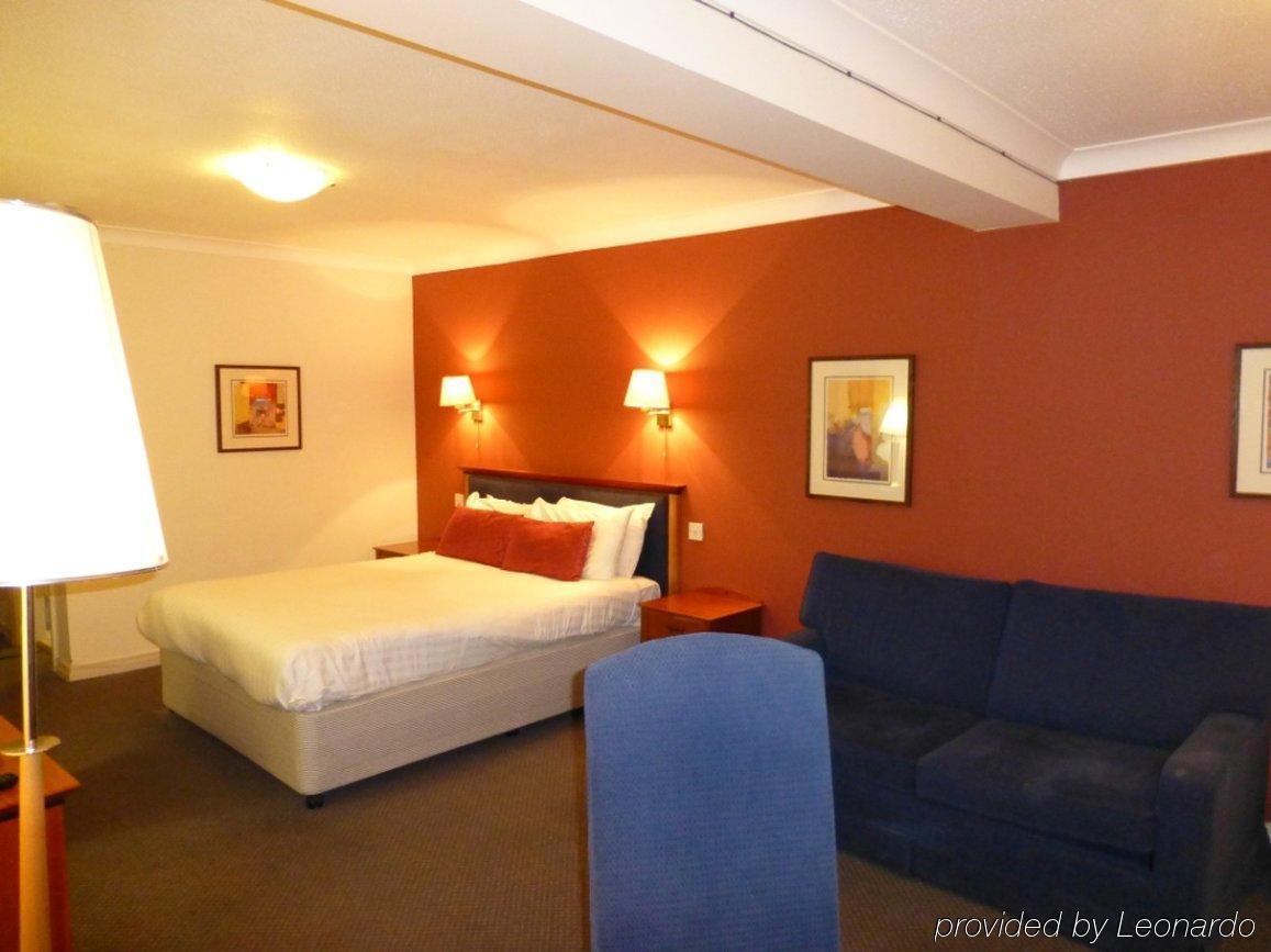 Waterloo Hotel Каруторн Екстер'єр фото